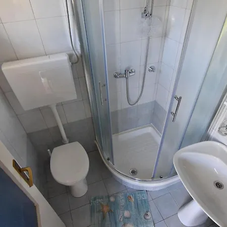 Ground-floor In *